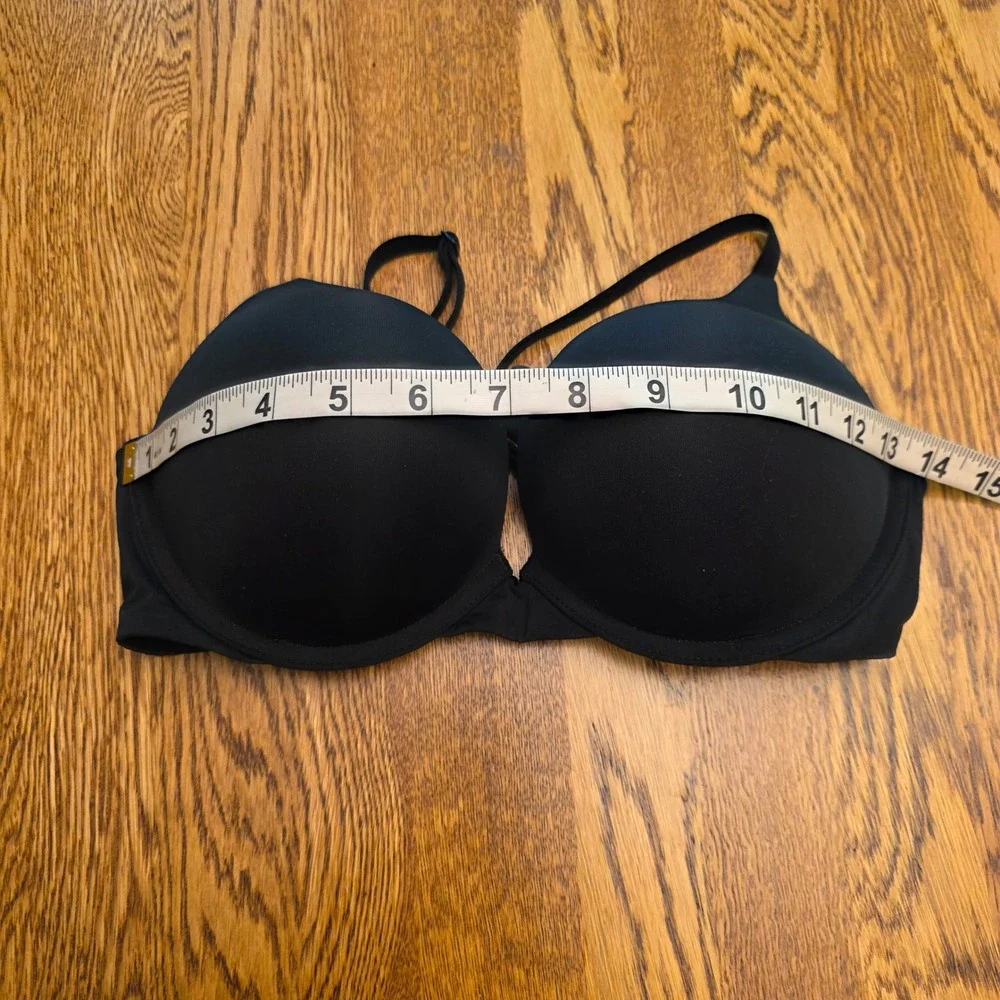 Victoria's Secret‎ 34D Padded Push up Bra Smooth Molded Cups Black Underwire